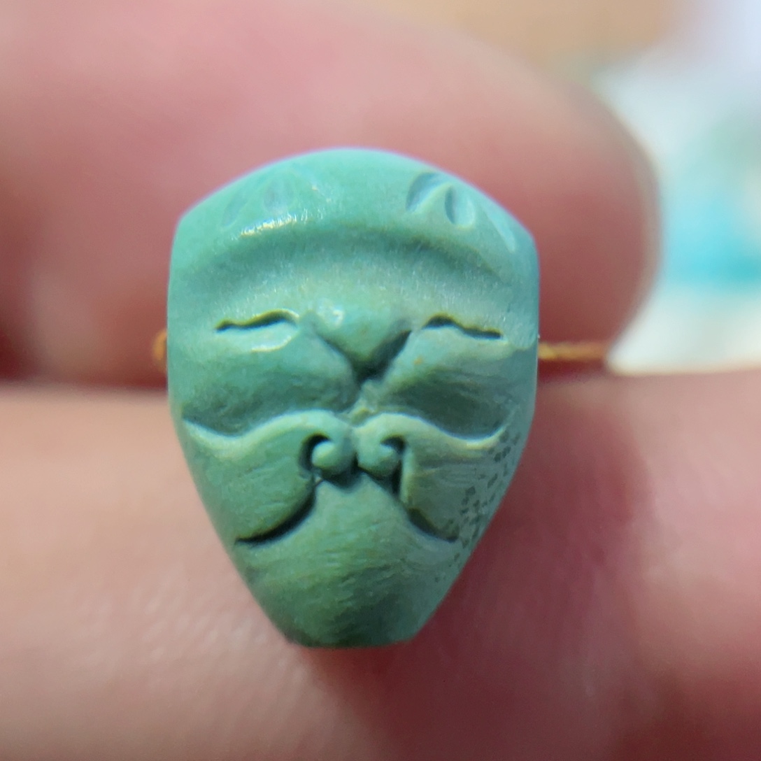 绿松石配饰未镶嵌