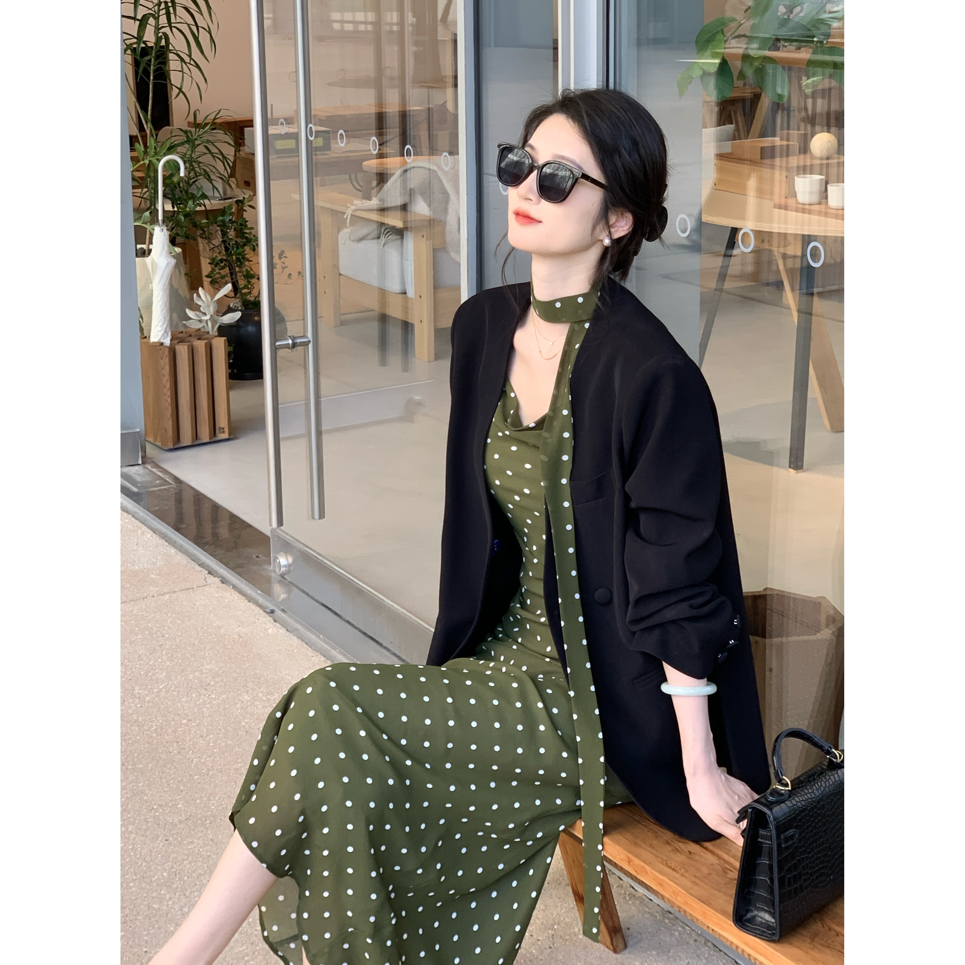 【丢丢】海边草地度假冷淡风高级感女连衣裙套装L51TZ084