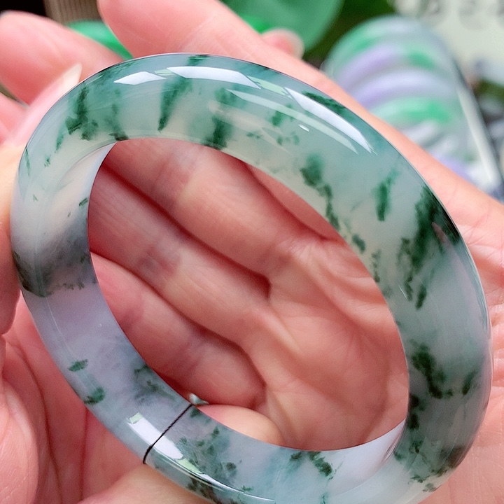 翡翠未镶嵌手镯天然翡翠手镯
