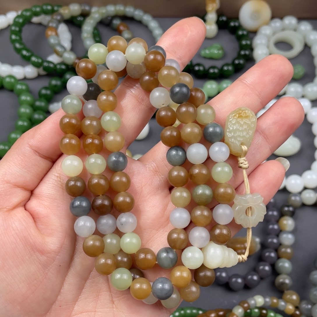 和田玉手串未镶嵌