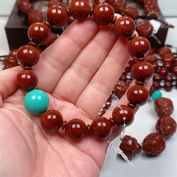 橄榄核吊坠光珠素核