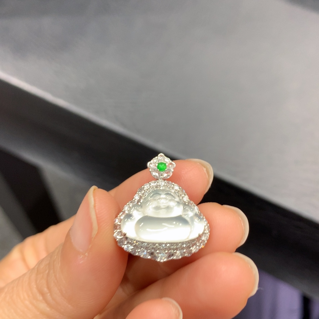 翡翠18K金镶嵌吊坠(不含链)