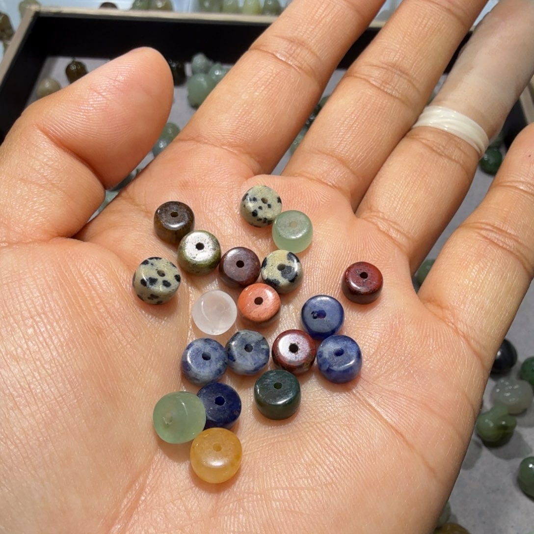 和田玉未镶嵌珠宝奇石