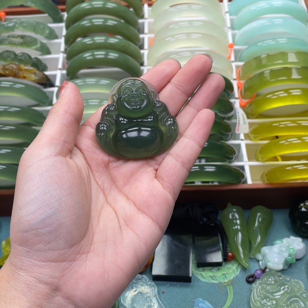 未镶嵌蛇纹石玉手镯爱***己