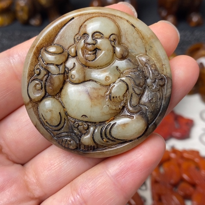 未镶嵌蛇纹石玉颈饰106