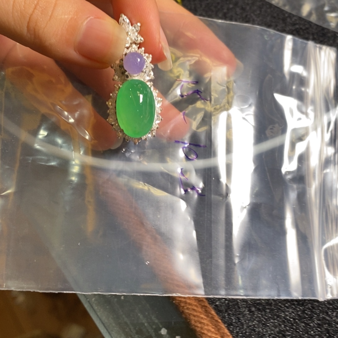 用***7未镶嵌定制翡翠不退不换