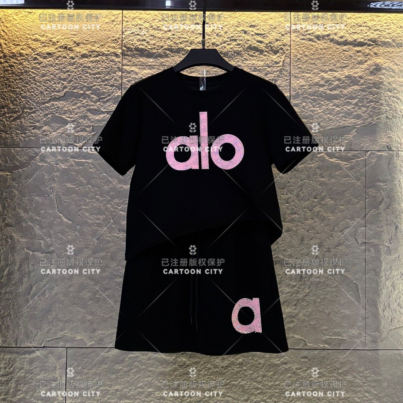 编码59WMA-A153<设计师款>丨<减龄系列>宽松版夏季T恤短裙套装