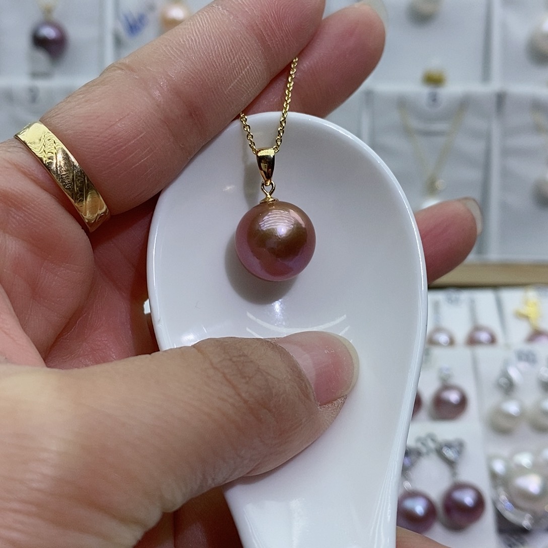 淡水珍珠吊坠(赠链)银S925镶嵌