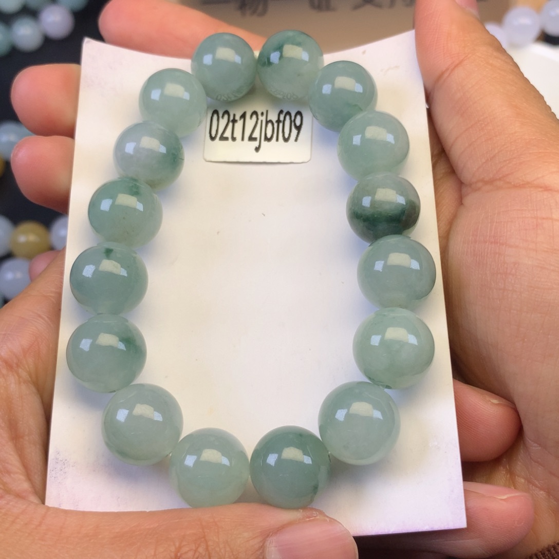 翡翠颈饰未镶嵌乜