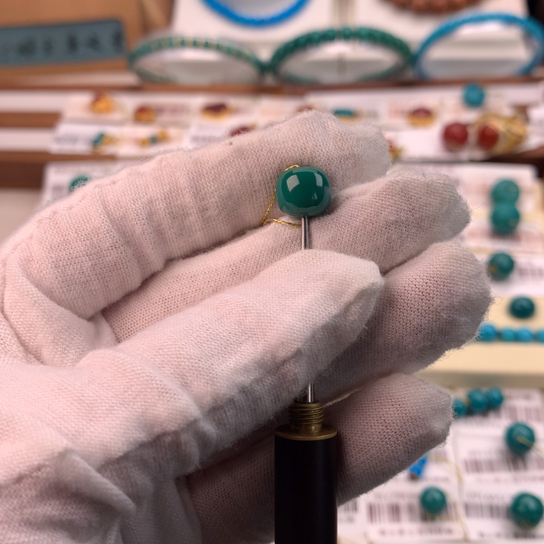 绿松石未镶嵌配饰凡