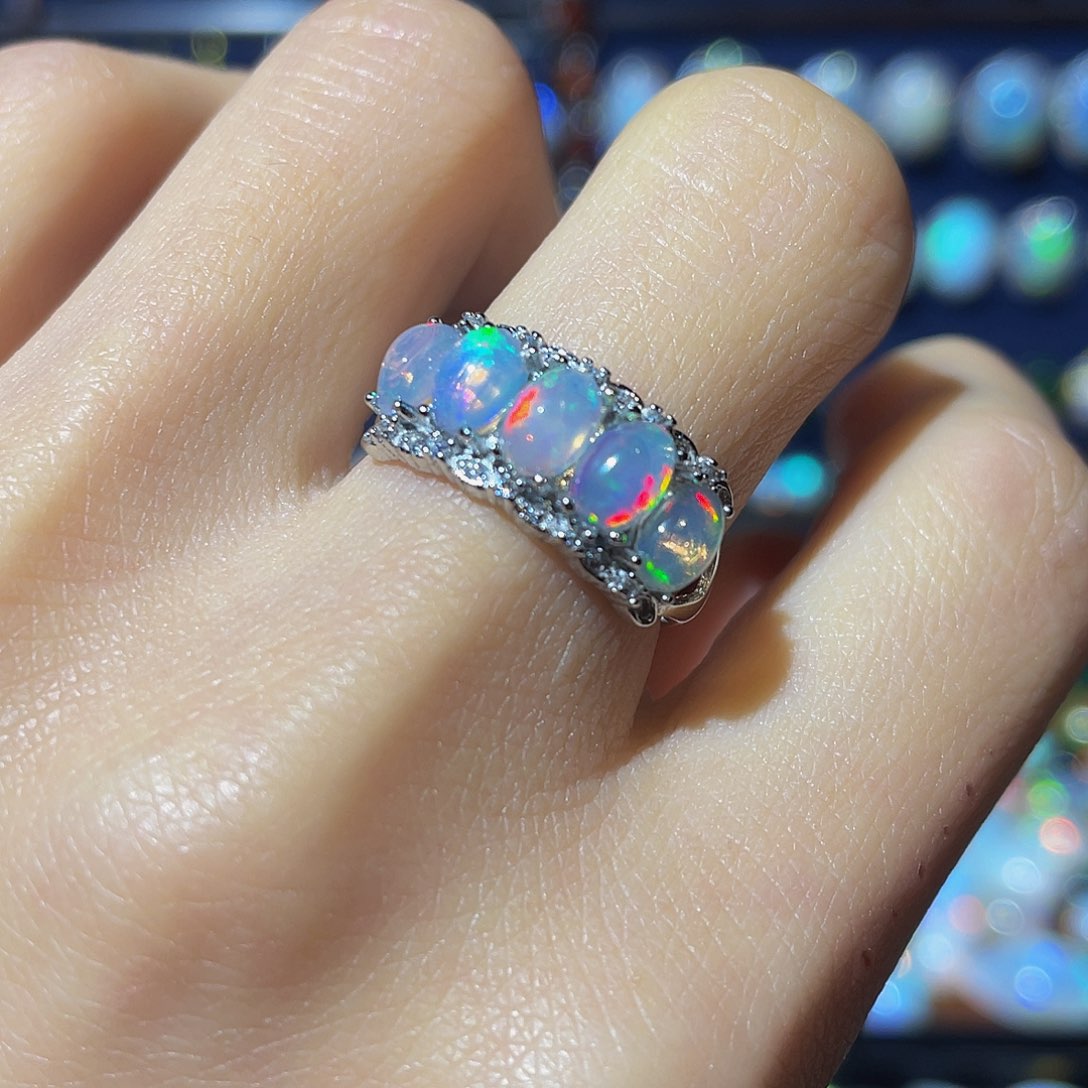 欧泊欧泊戒指银S925镶嵌