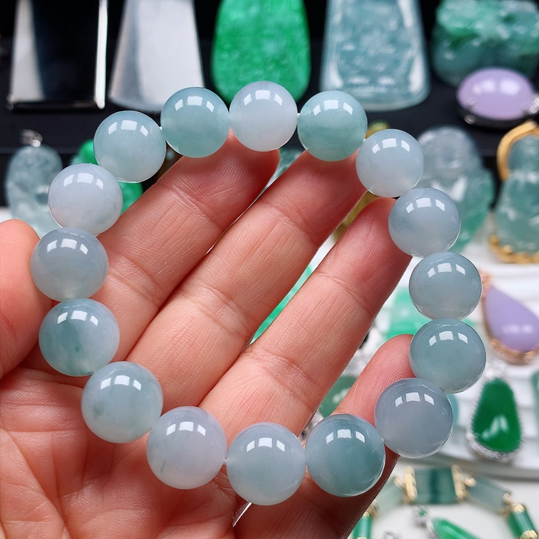 翡翠颈饰未镶嵌卡12.9