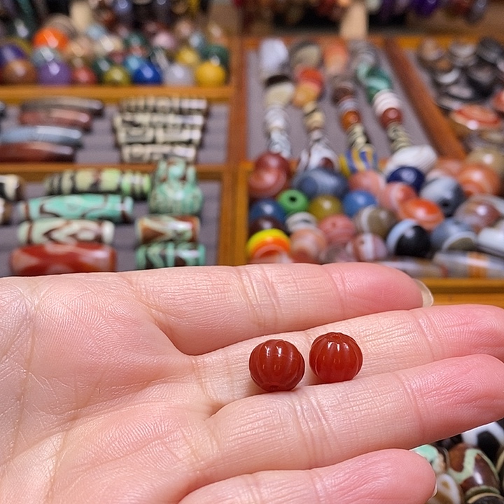 (***较玛瑙/玉髓未镶嵌颈饰