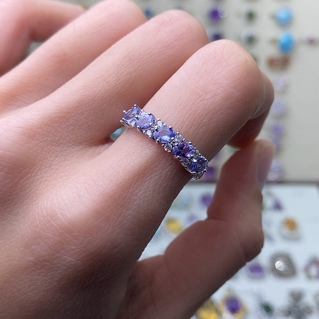 坦桑石戒指银S925镶嵌（需要证书备注）