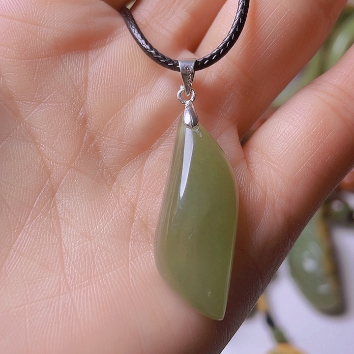 手串未镶嵌和田玉