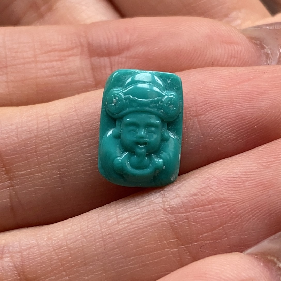 绿松石颈饰未镶嵌