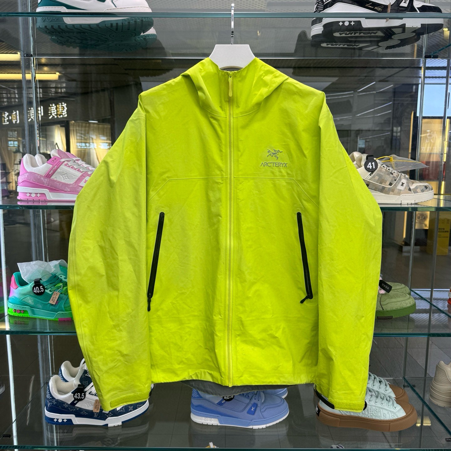 99新 ARC'TERYX/始祖鸟 xl码 BETA Jacket GORE-TEX 荧光绿冲锋衣