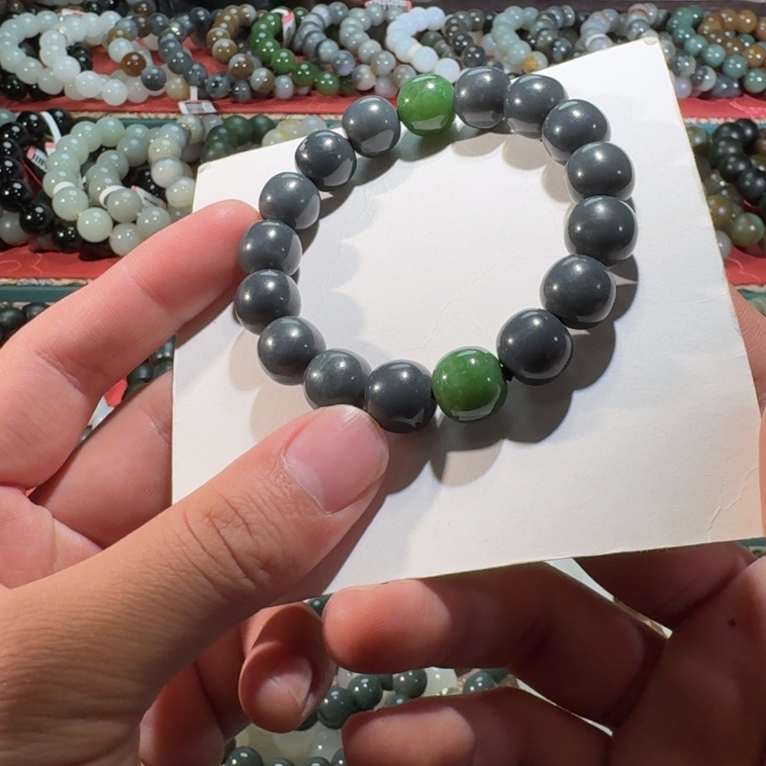 和田玉未镶嵌手链有包容