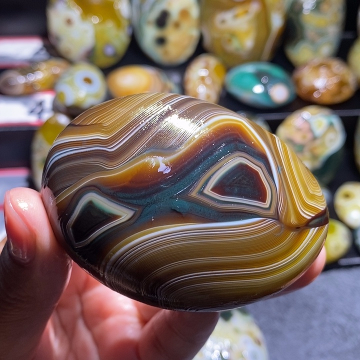 未镶嵌玛瑙/玉髓珠宝奇石