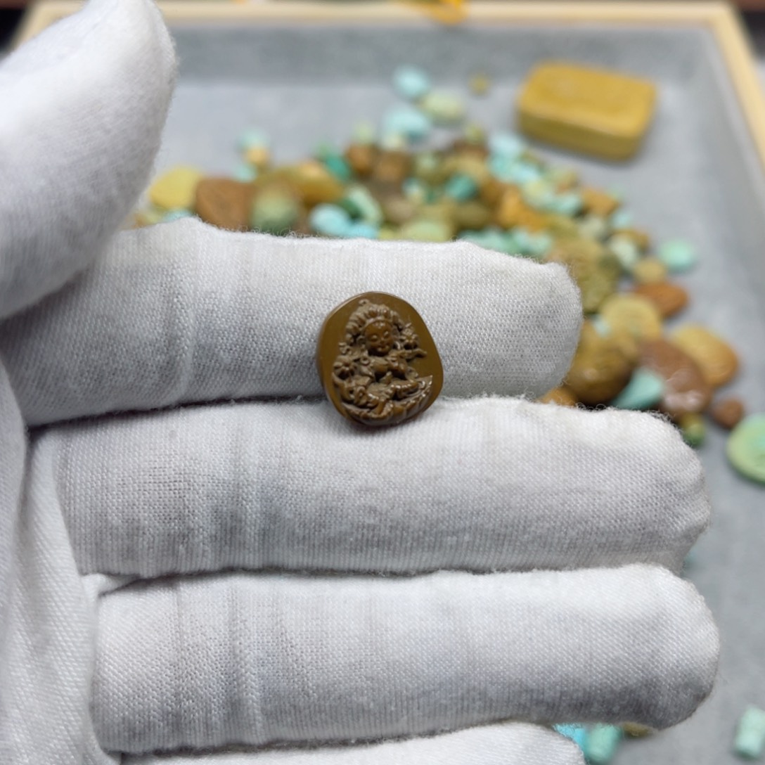 绿松石挂件未镶嵌