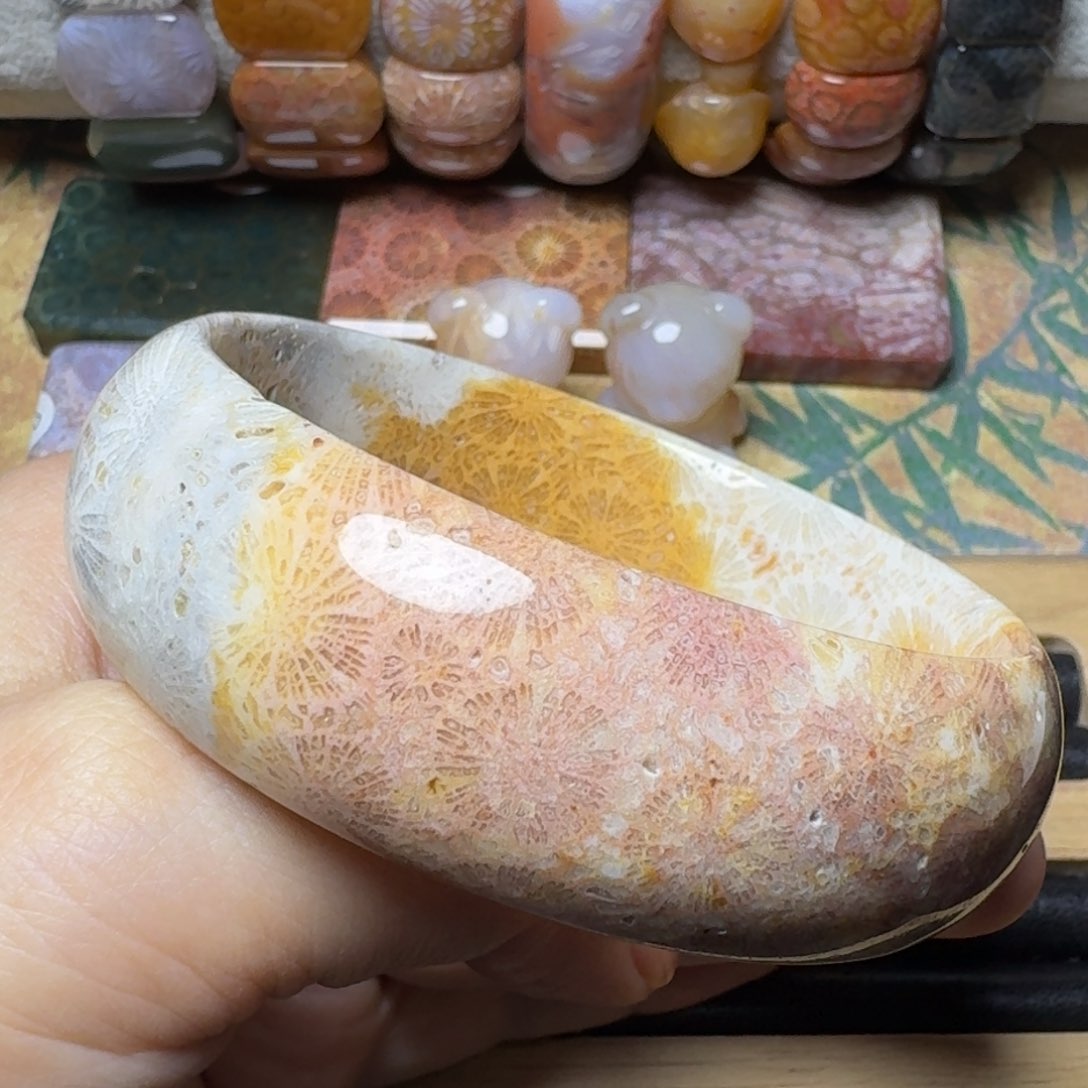 硅化玉60三彩骨骼大花，盘好惊艳未镶嵌