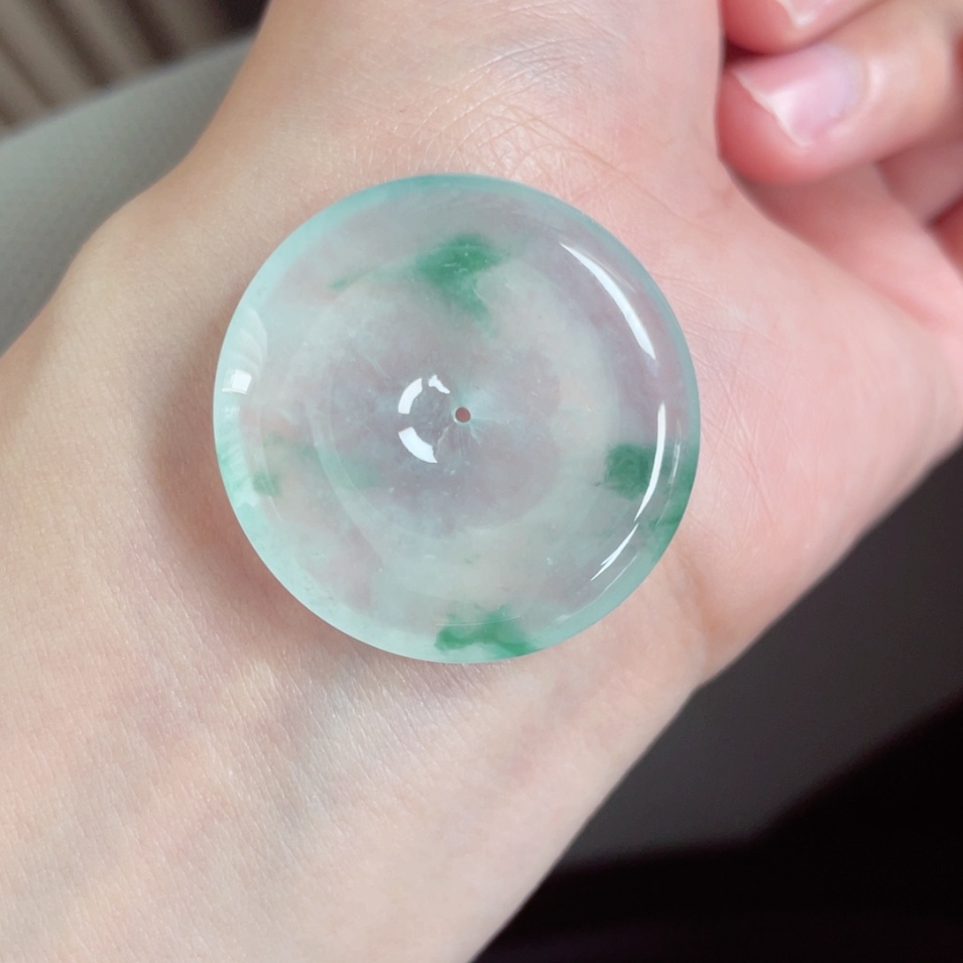 翡翠未镶嵌颈饰扣子