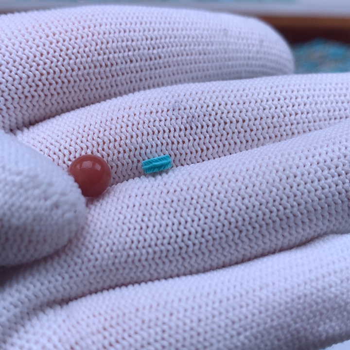 南红玛瑙未镶嵌珠宝奇石