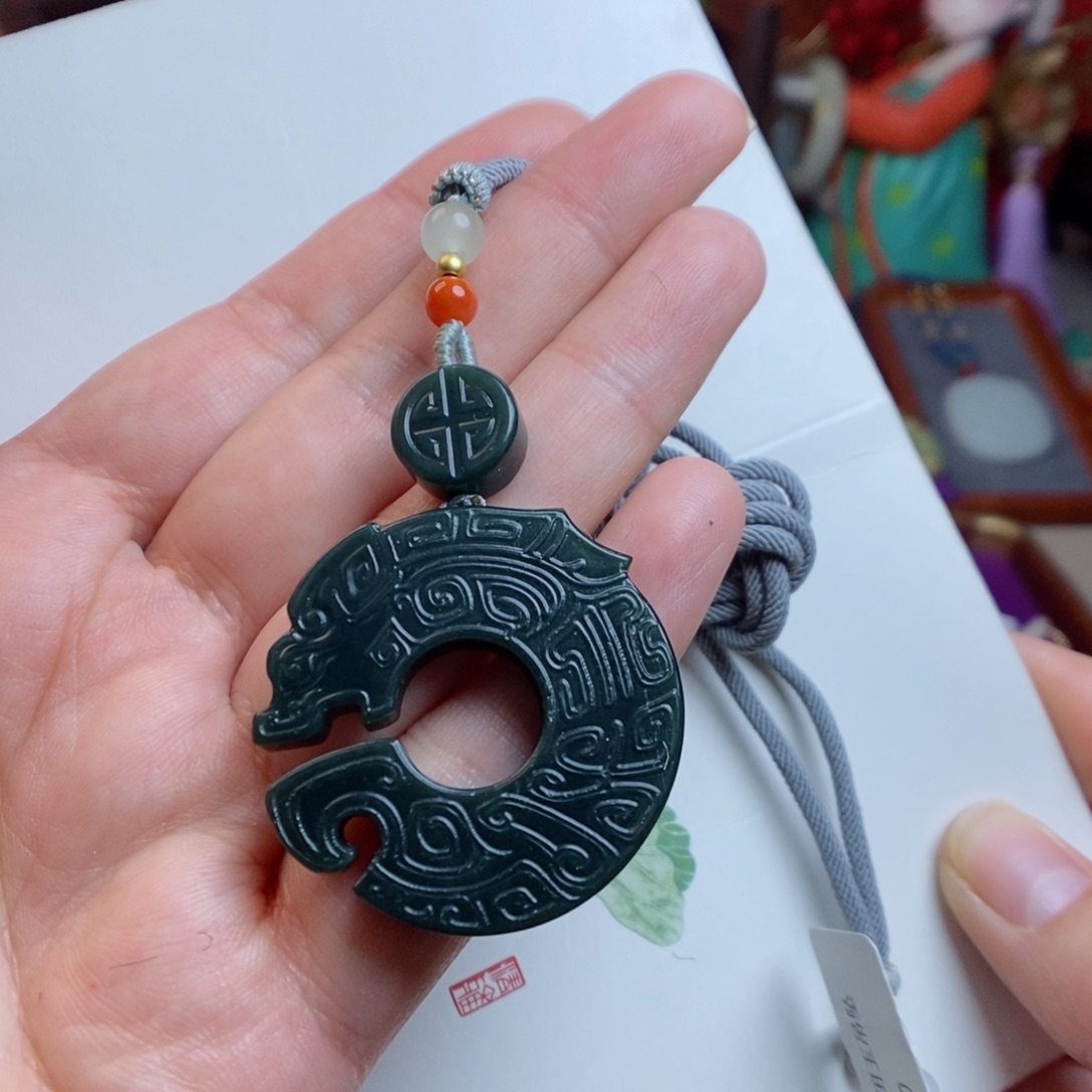 和田玉手链未镶嵌沙枣青