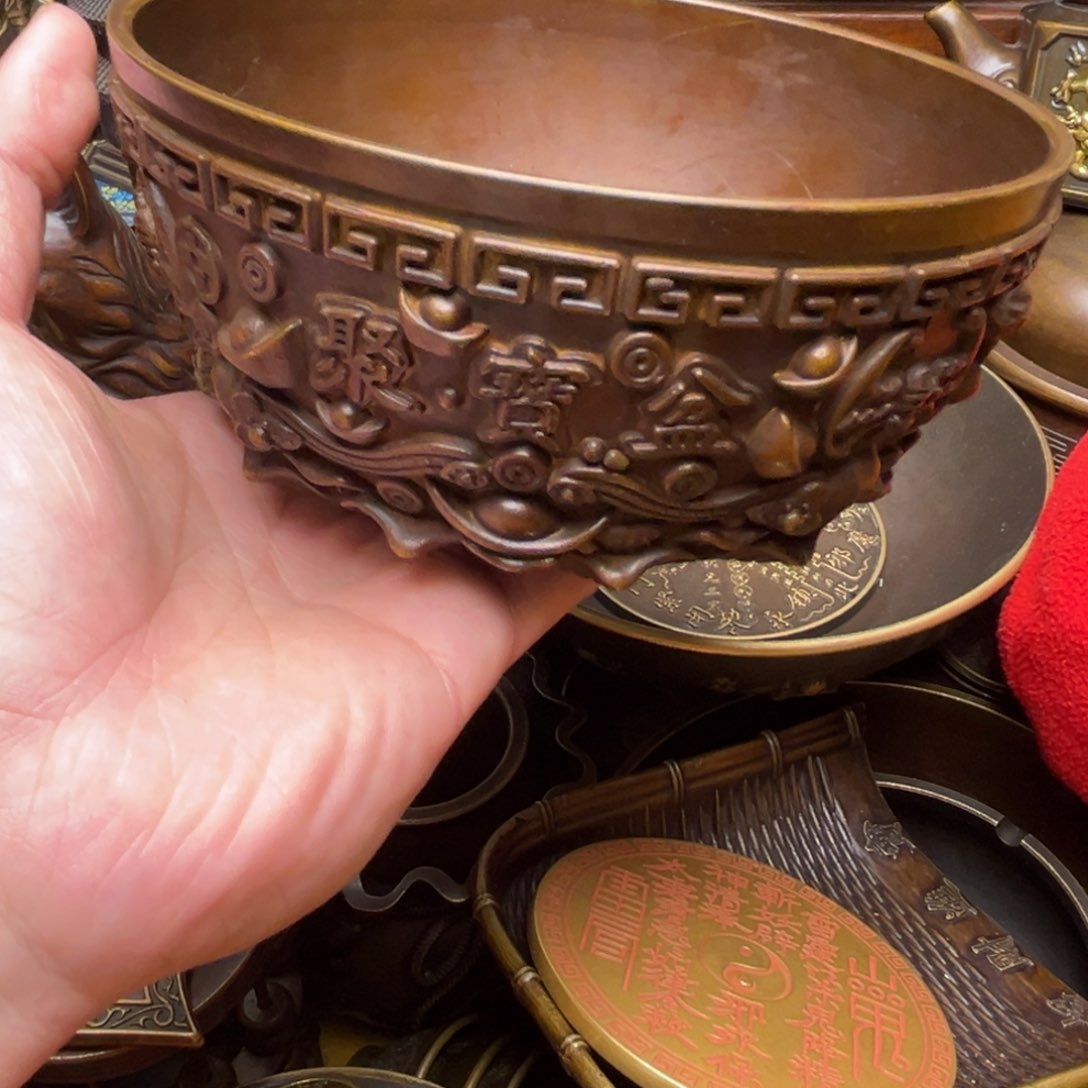 精美铜器，点击下单