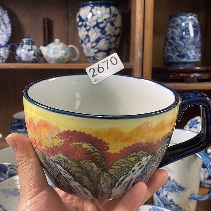 瓷片空山新雨陶瓷器皿