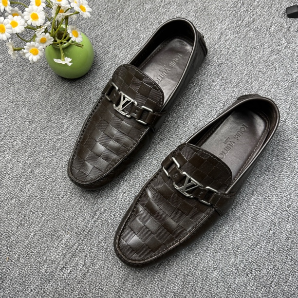 95新 LouisVuitton/路易威登 板鞋/阳/41.5码/格子 黑棕乐福鞋