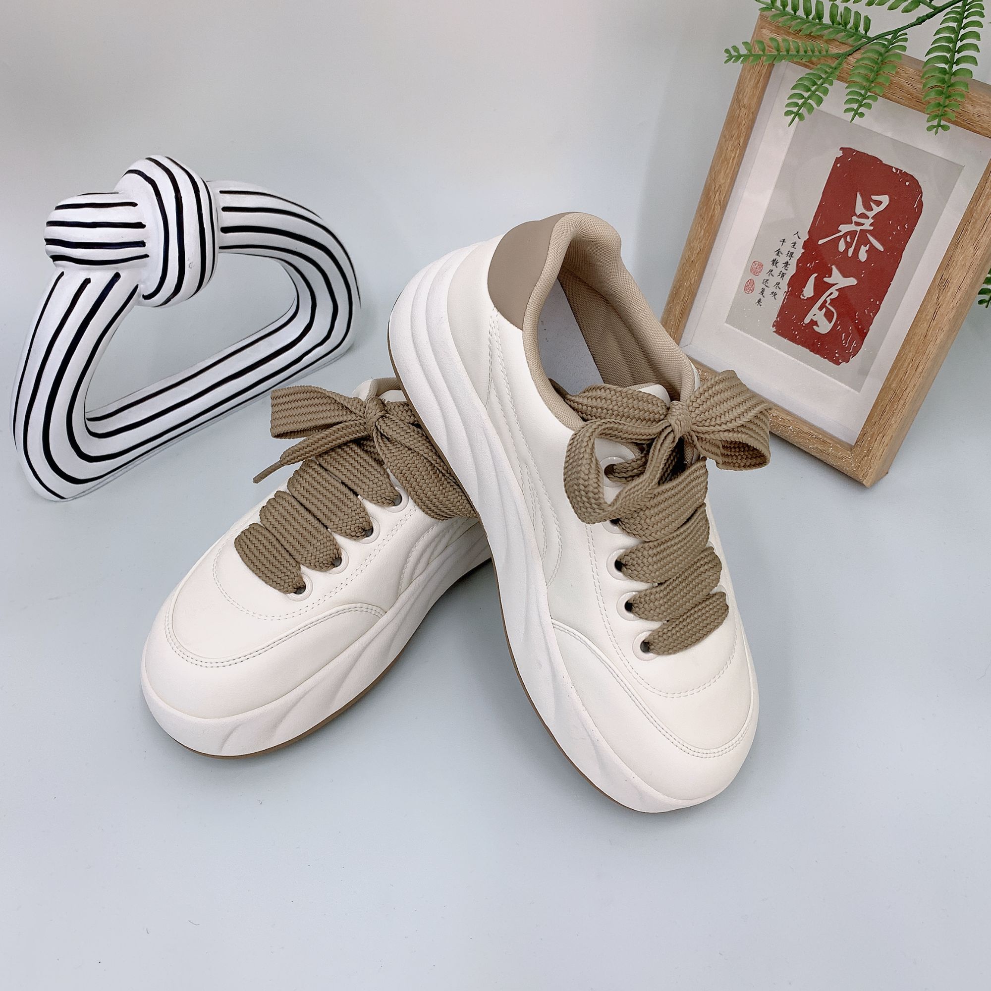 女新款百搭系带面包鞋运动休闲鞋1827