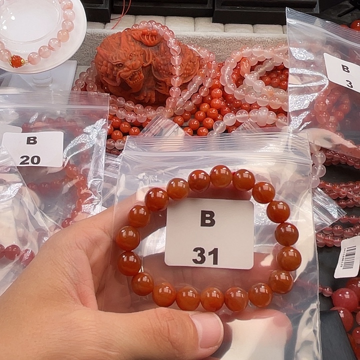 南红玛瑙未镶嵌多样性发货默认微瑕称重10mm