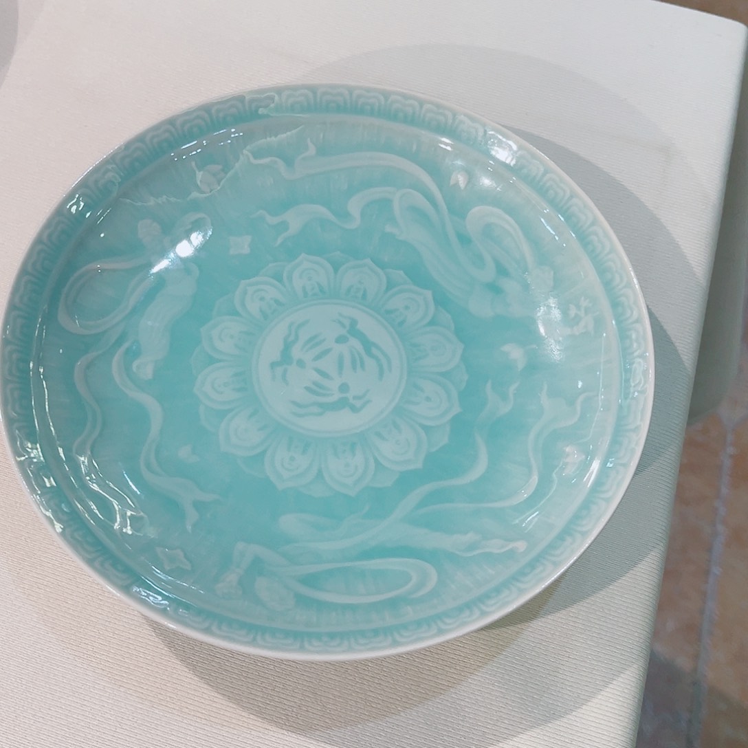 青瓷哈哈哈哈哈哈哈