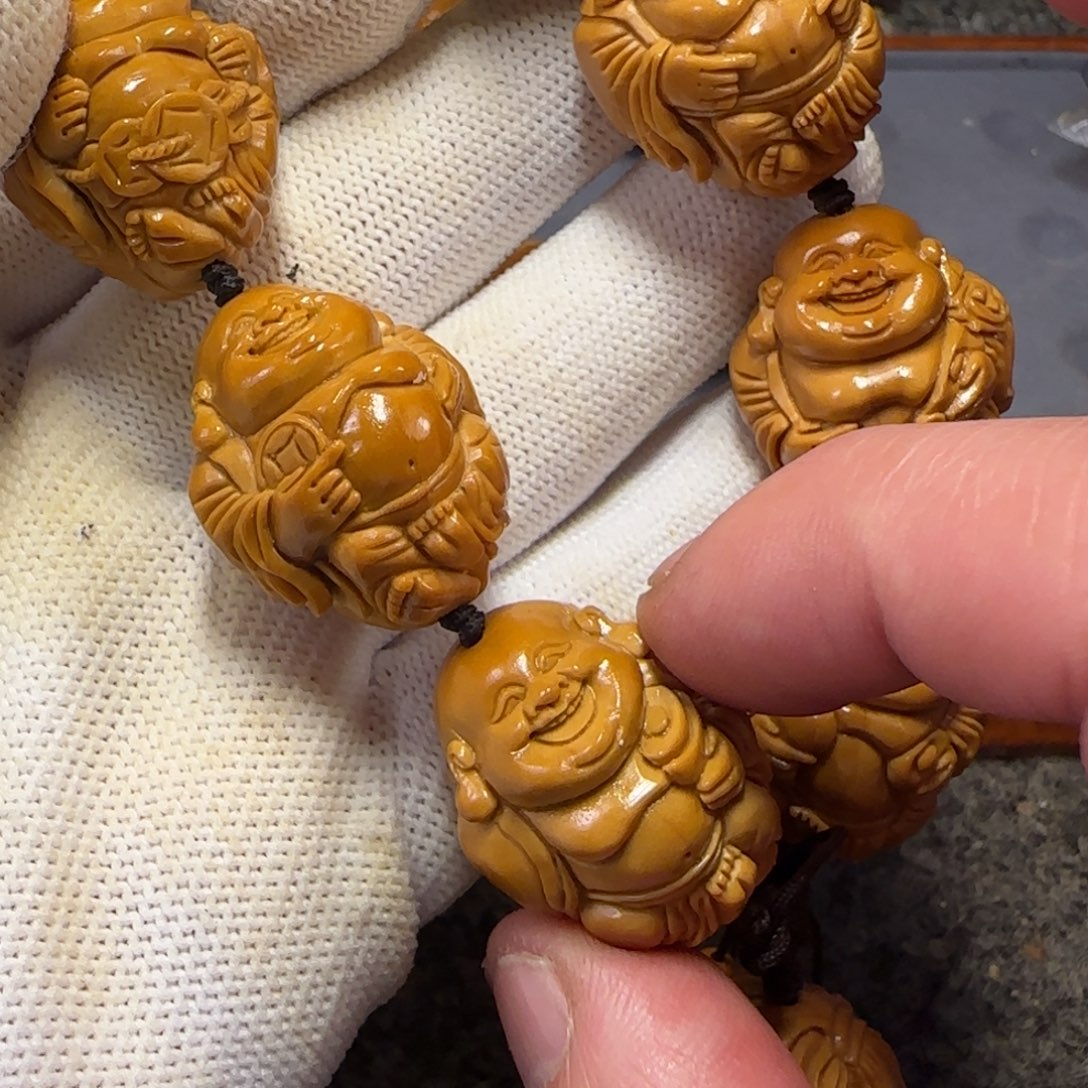 橄榄核吊坠弥勒呀呀