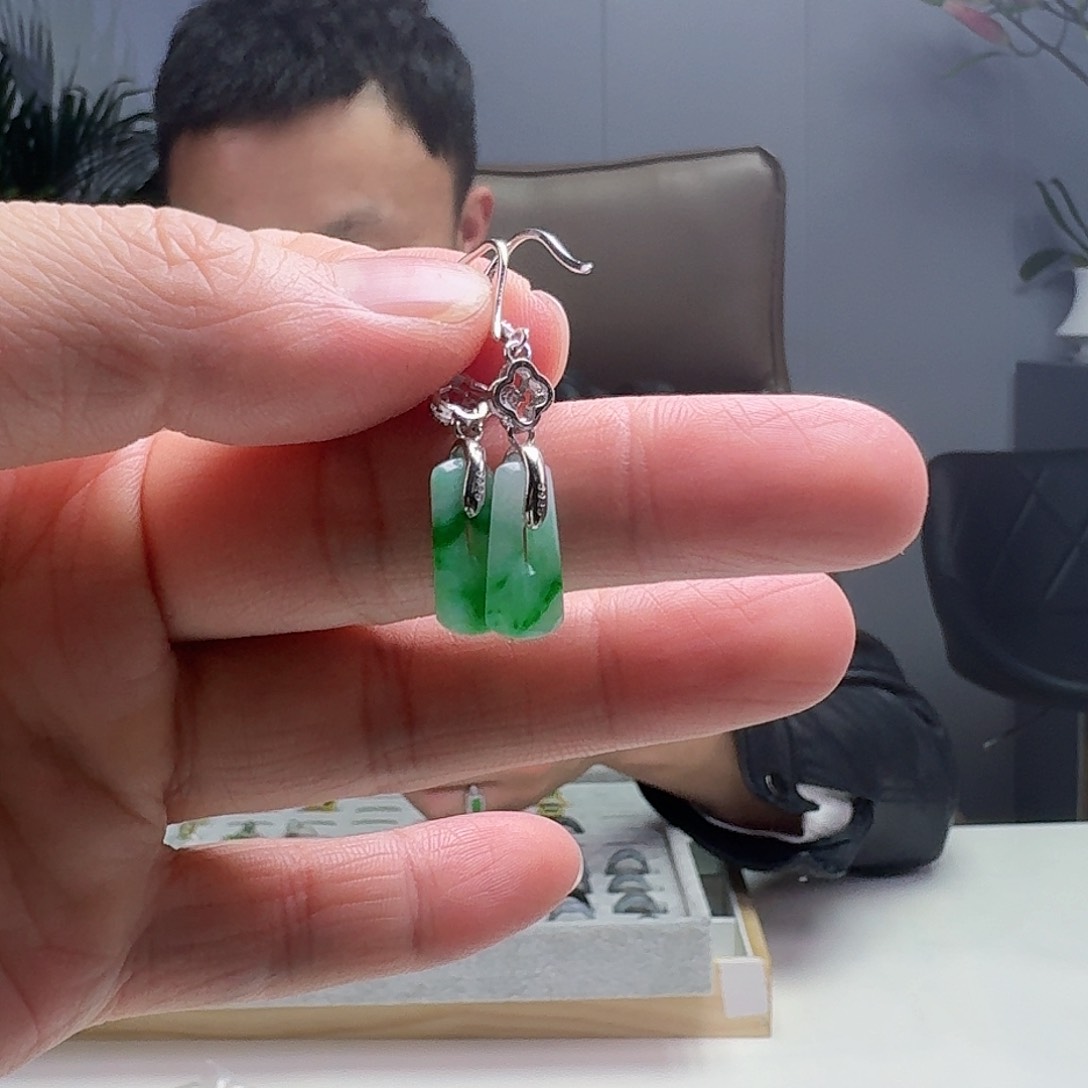 翡翠耳饰银S925镶嵌天然