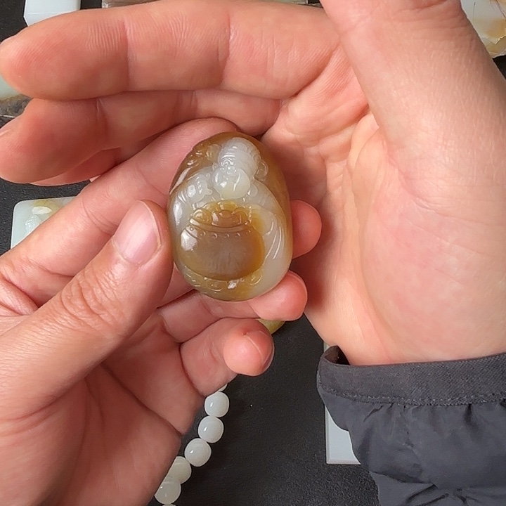 和田玉未镶嵌挂件