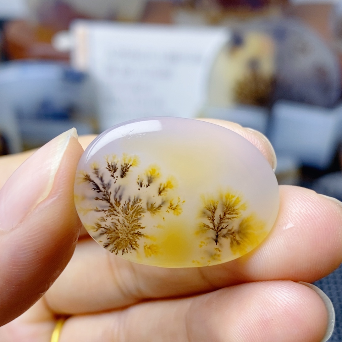 玛瑙/玉髓未镶嵌珠宝奇石