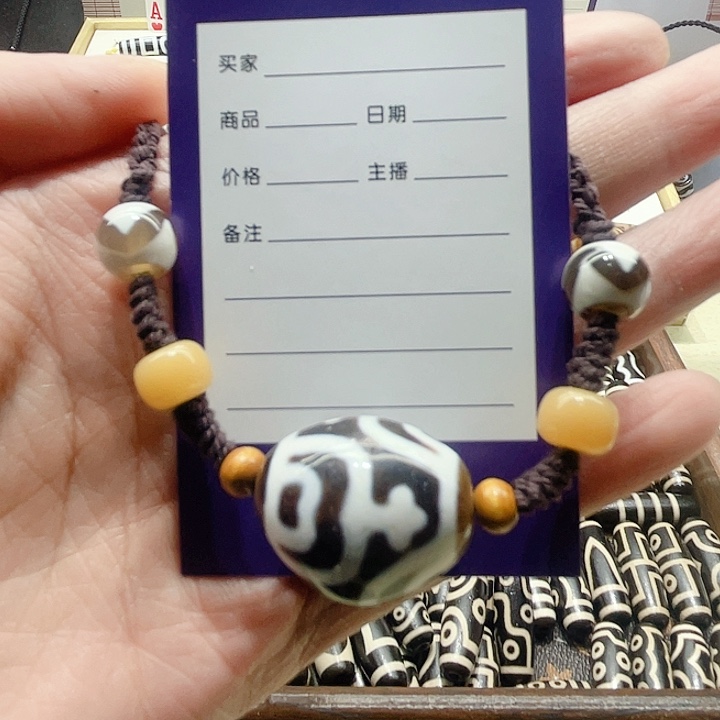 未镶嵌颈饰玛瑙/玉髓