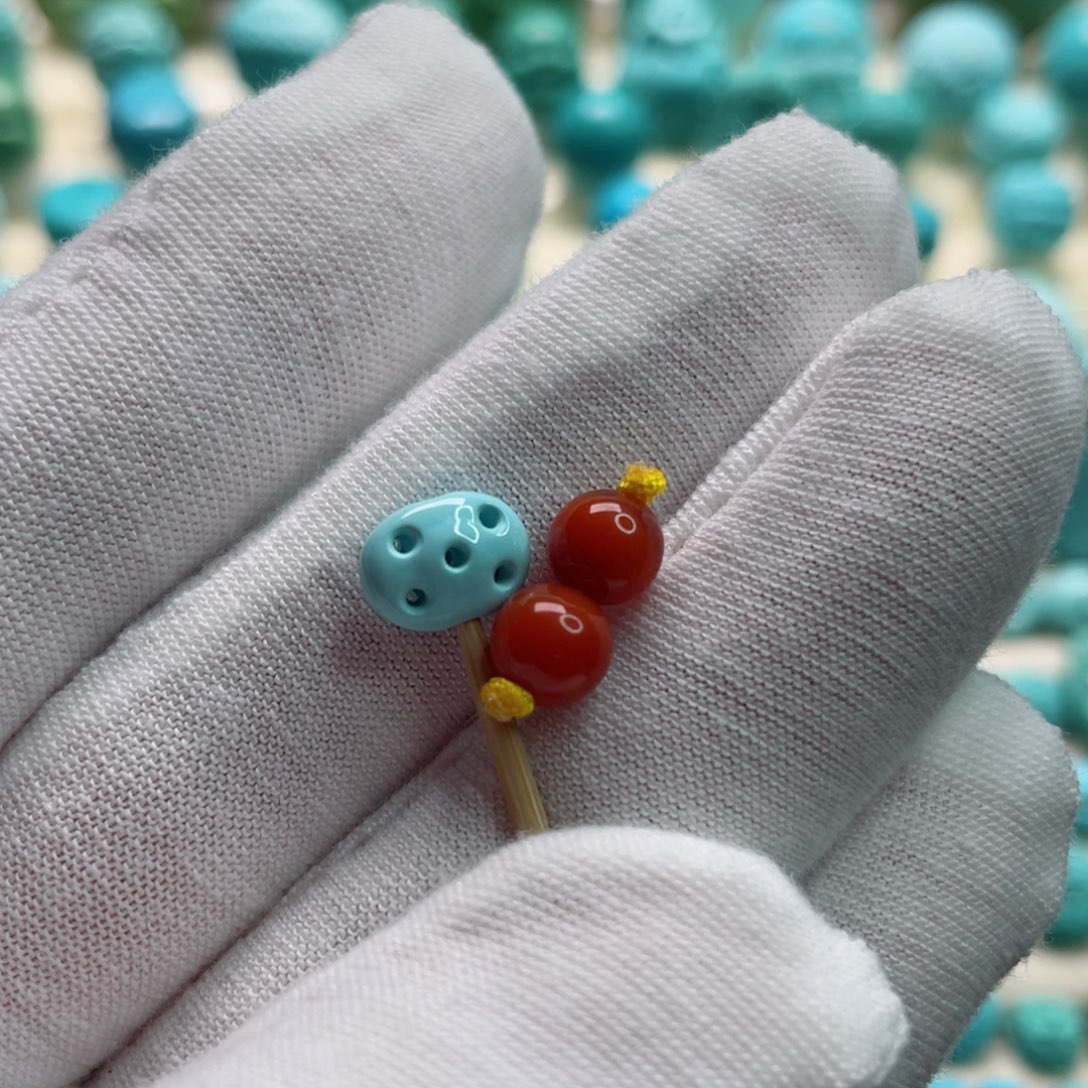 南红玛瑙颈饰未镶嵌