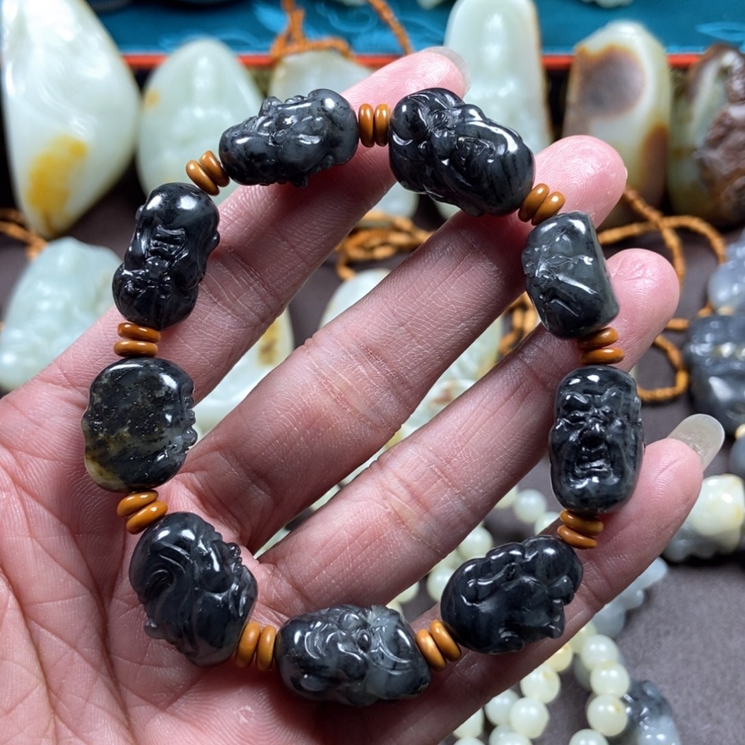 和田玉把件未镶嵌