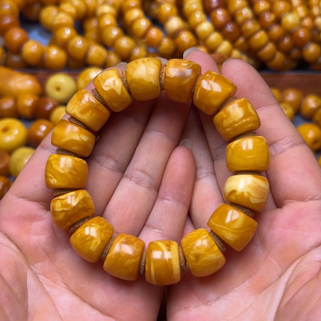 琥珀未镶嵌吊坠(不含链)