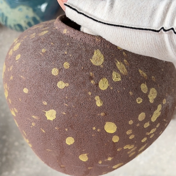 咖黄点小号高18口径10