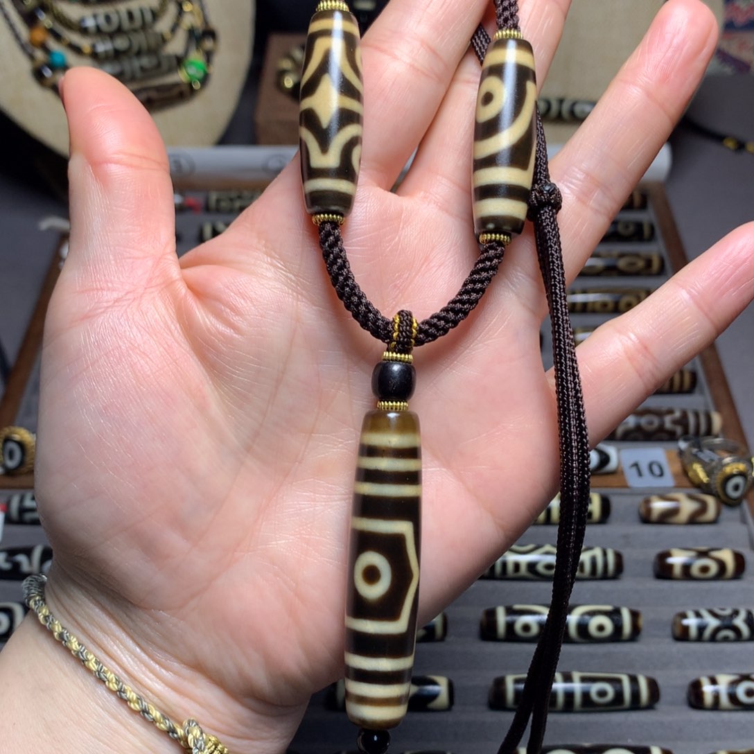 玛瑙/玉髓吊坠(赠链)未镶嵌