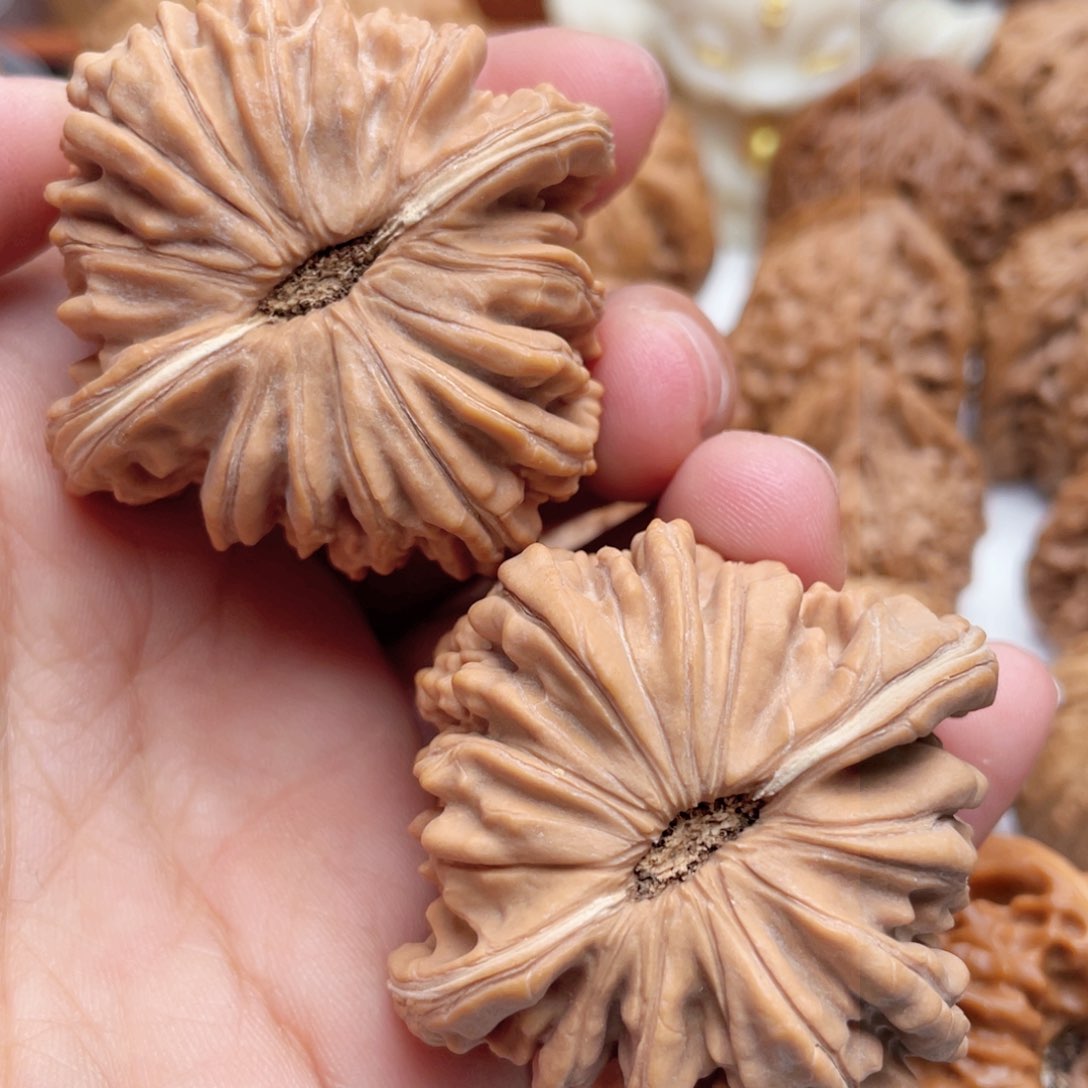 文玩核桃吊坠46四座楼