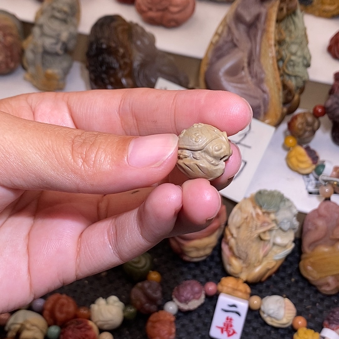 石英质玉（阿拉善玉）未镶嵌手链