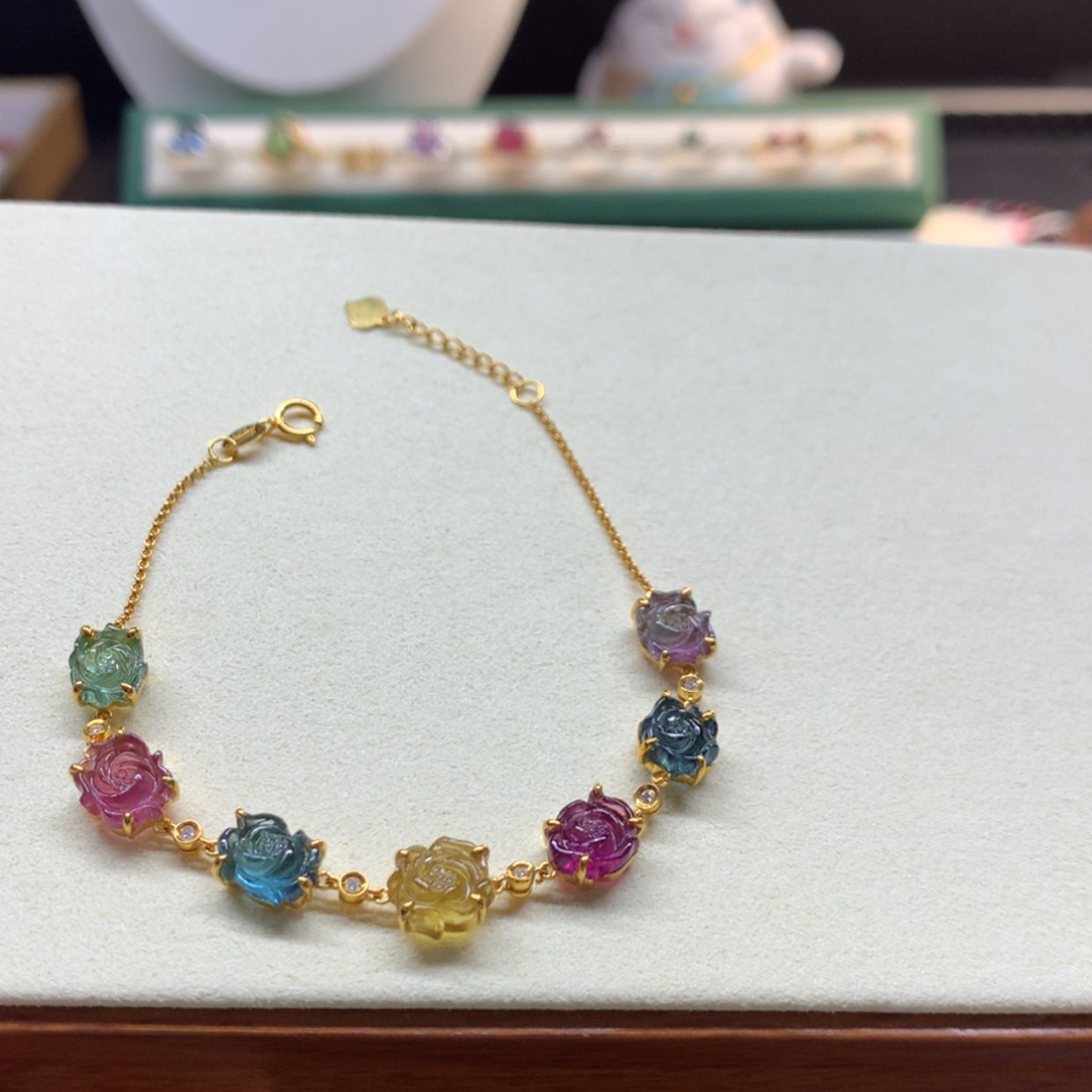 【闪购商品】碧玺手链18K金镶嵌彩虹牡丹花