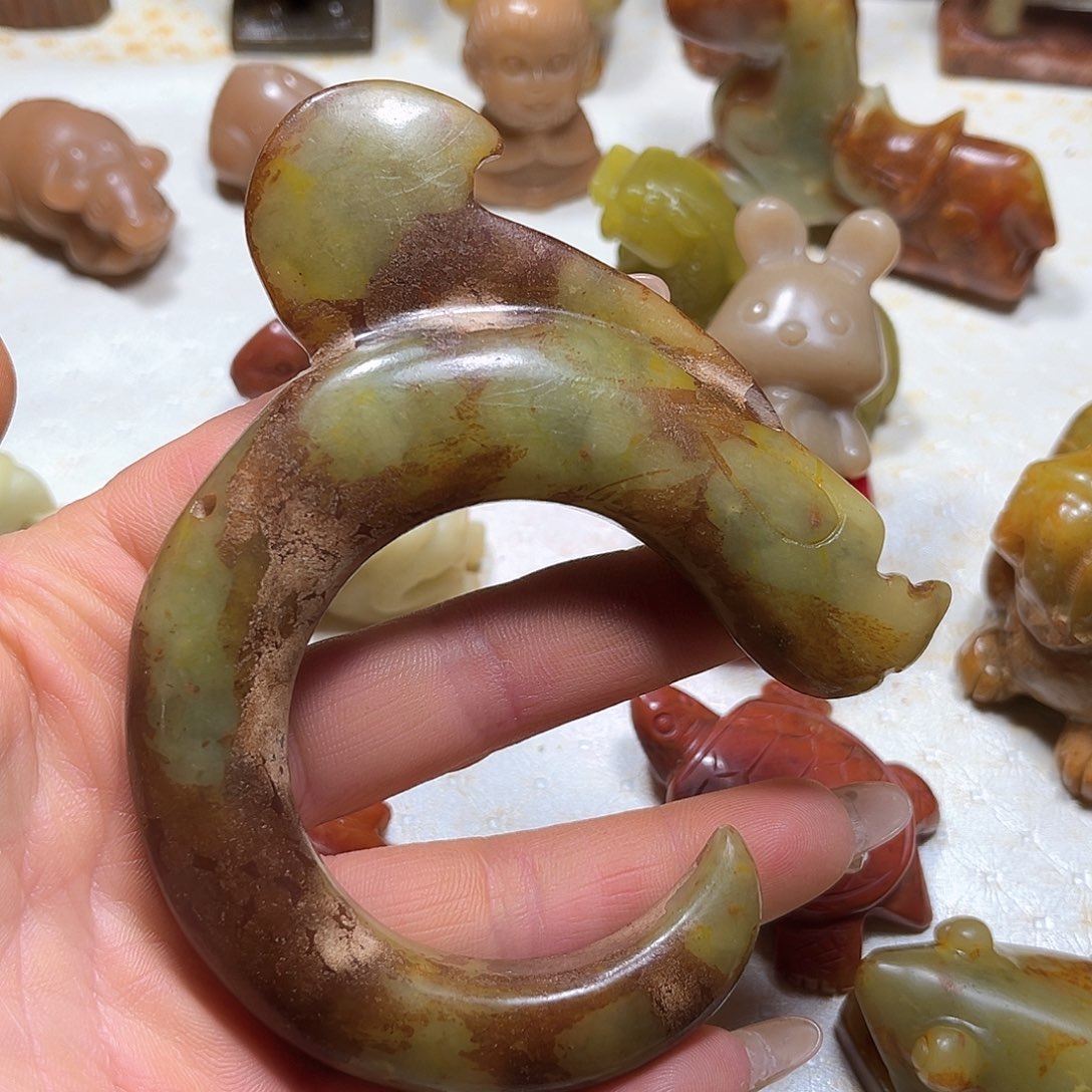 白玉菩提吊坠白玉菩提吊坠