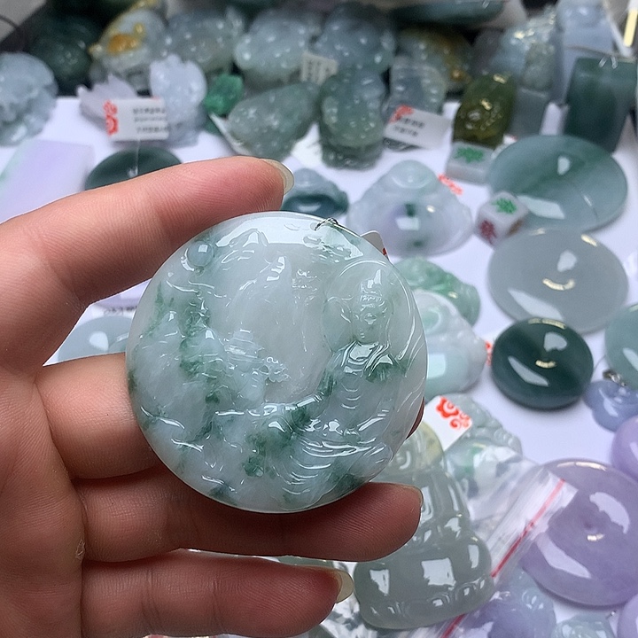 翡翠未镶嵌颈饰天然翡翠