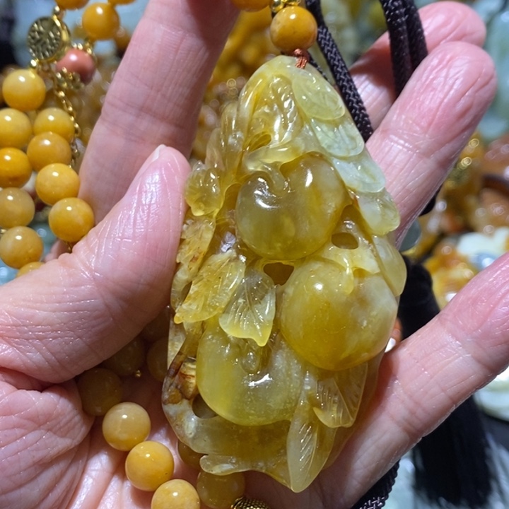 岫玉岫玉吊坠未镶嵌